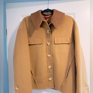 Cropped camel jacket